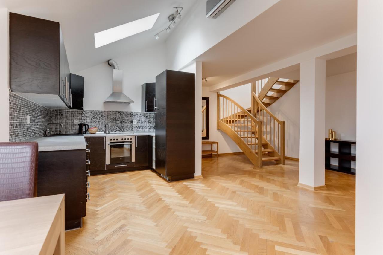Apartment Jt's Bilkova Str. *