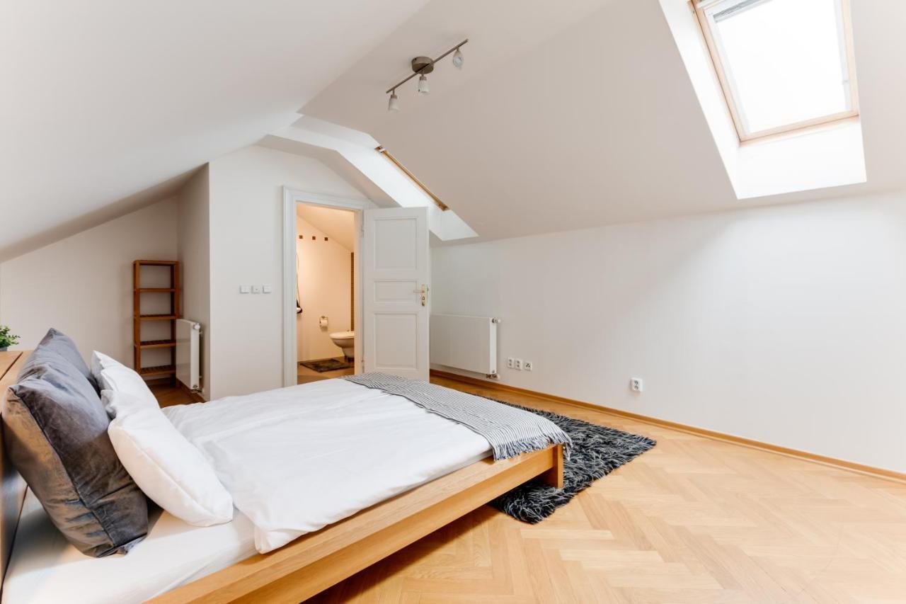 Jt's Bilkova Str. Apartment Prag
